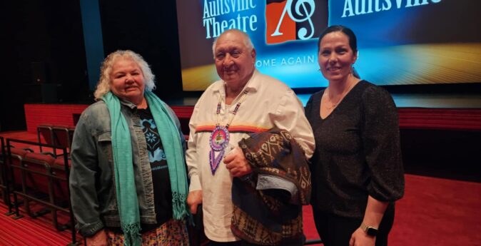 Konwanahktotha, Tom Porter, Jennifer Francis (Aultsville Theatre)